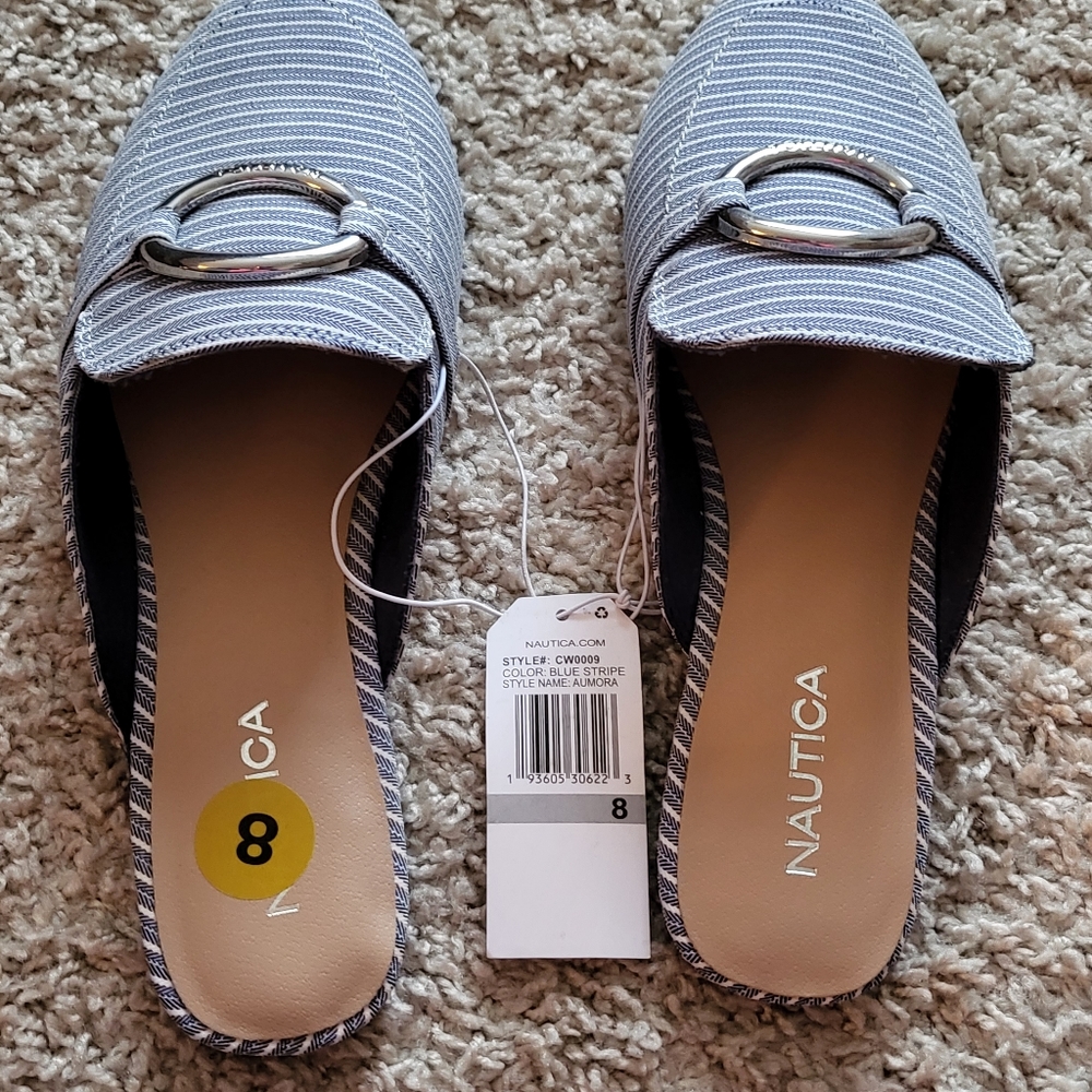 Women's shoes